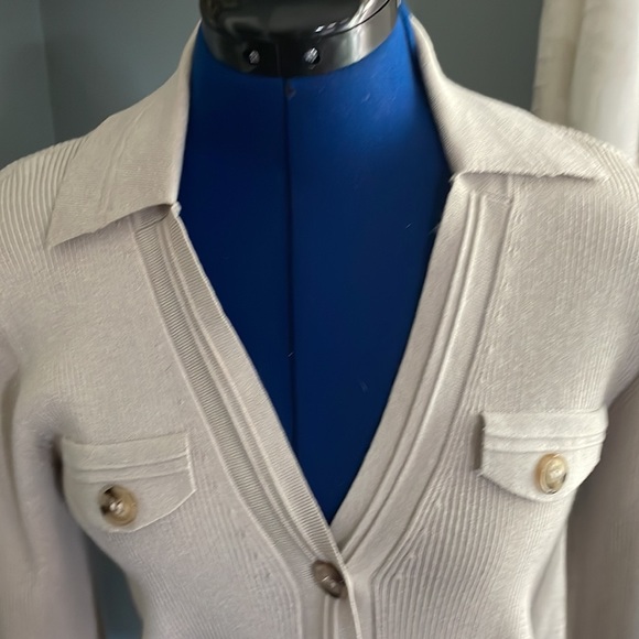 Magaschoni Button Front Cardigan - Picture 2 of 7
